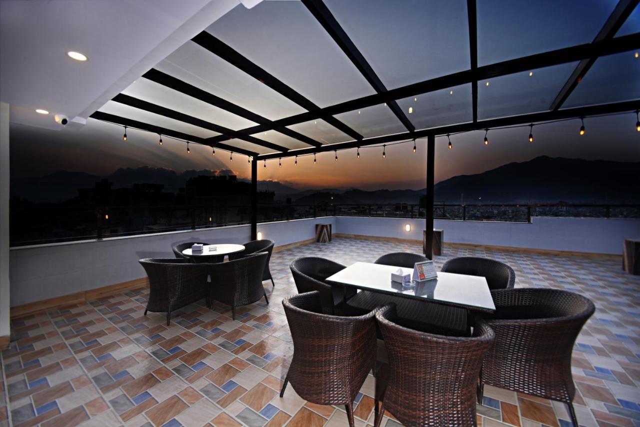 Hotel Simal Catmandu Exterior foto