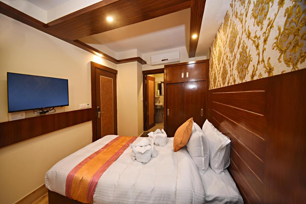 Hotel Simal Catmandu Exterior foto